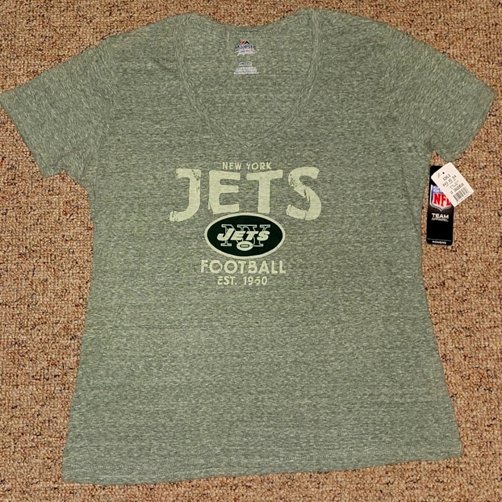 COPY - NWT! NY Jets V-Neck Tee
